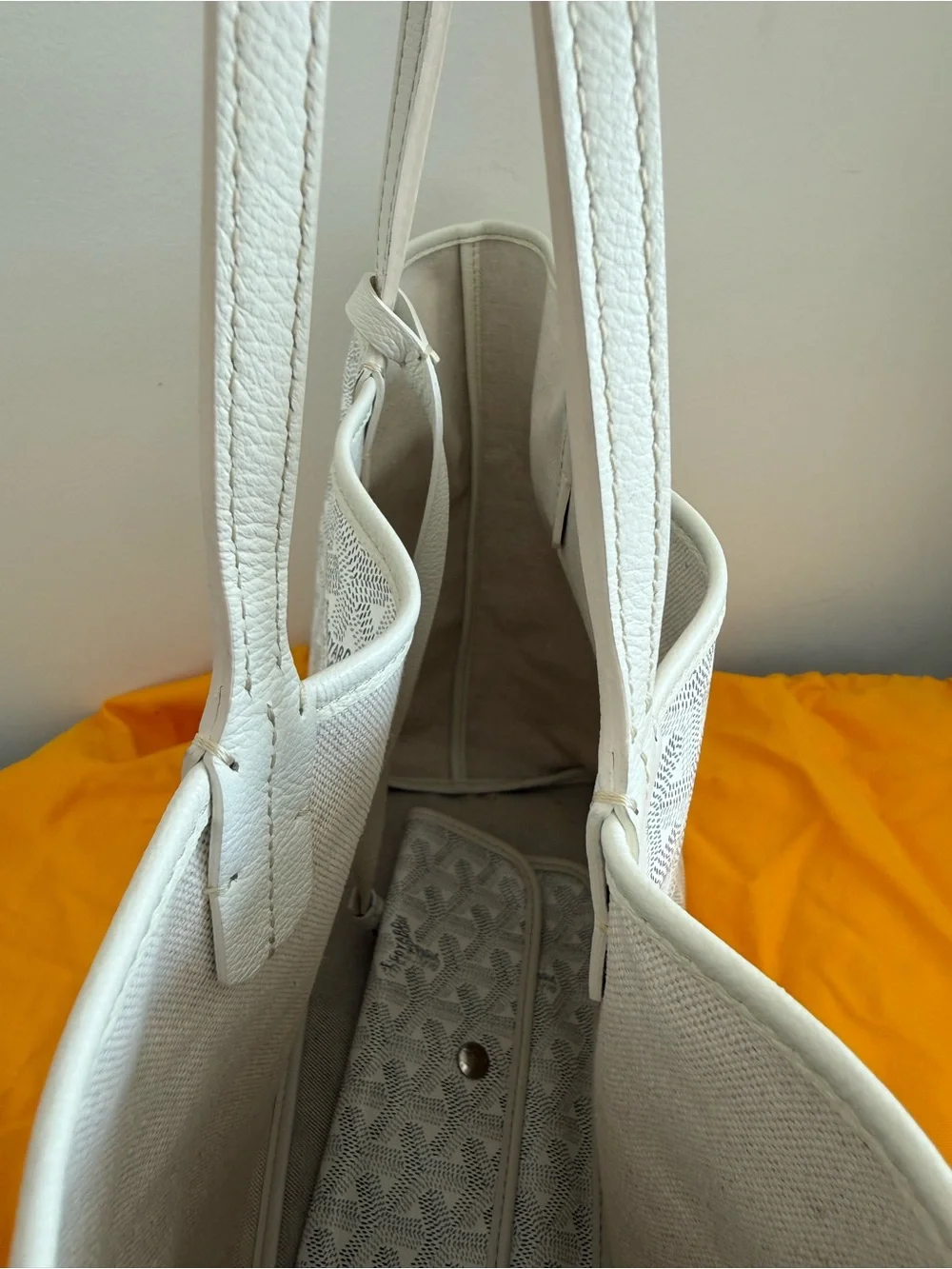 Goyard Saint Louis Tote in Ivory White with Matching Pouch